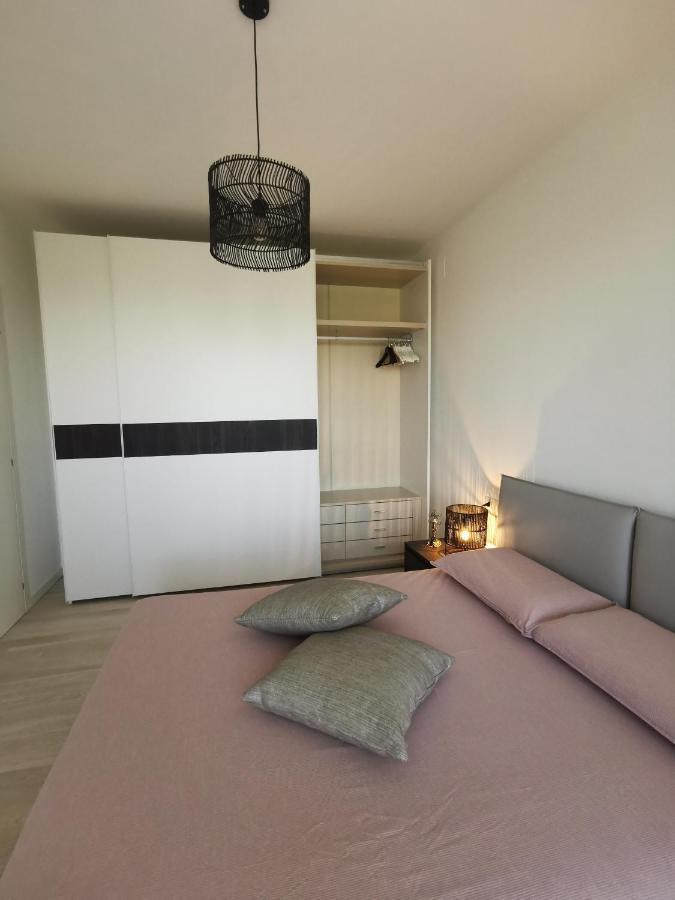 La Casa Di Greta Apartment Монца Екстериор снимка